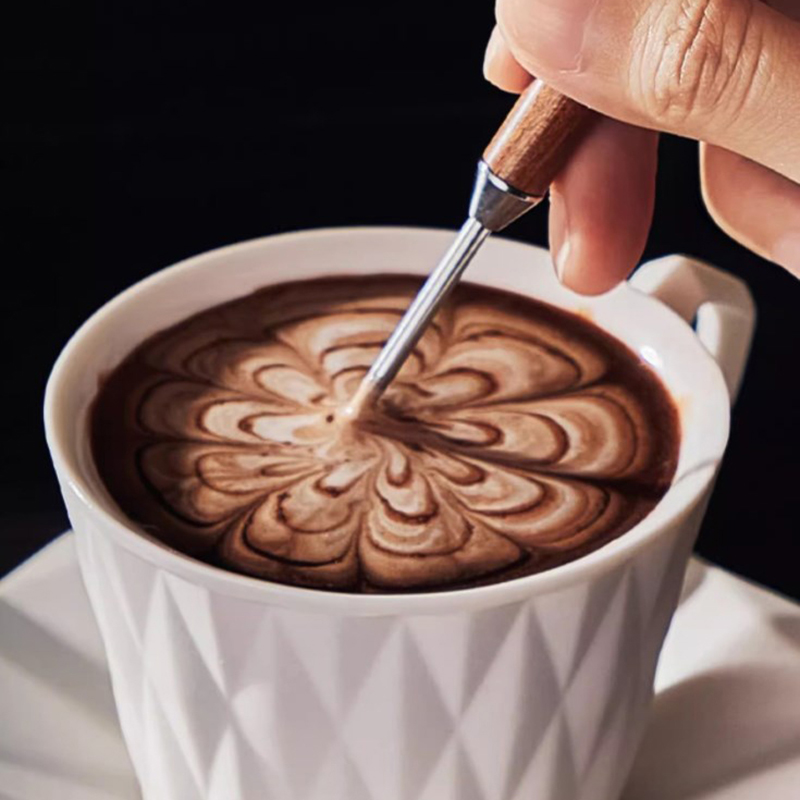 Dzbanek do spieniania mleka ze – Barista Milk Jug recenzja i cena