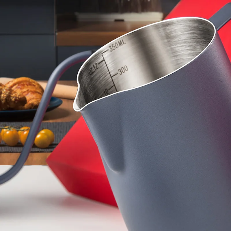 Dzbanek do spieniania mleka do – Barista Milk Jug recenzja i cena