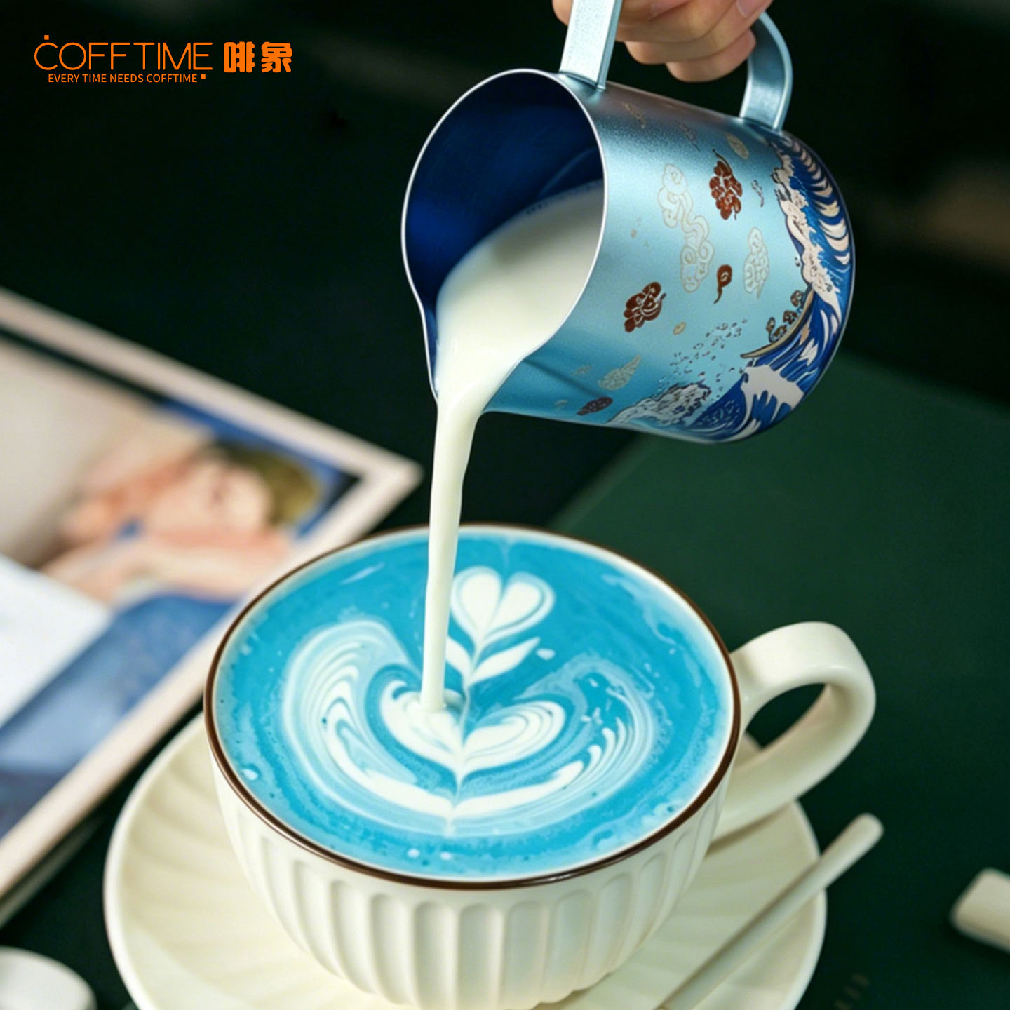 Dzbanek do spieniania mleka z  – Barista Milk Jug recenzja i cena